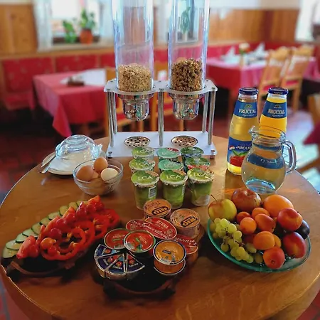 Turizem Pavlin Senturska Gora