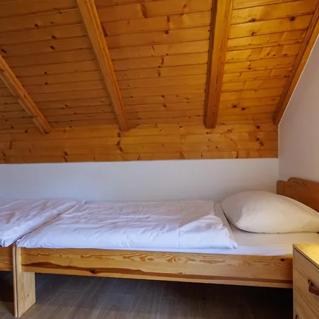 Turizem Pavlin Senturska Gora